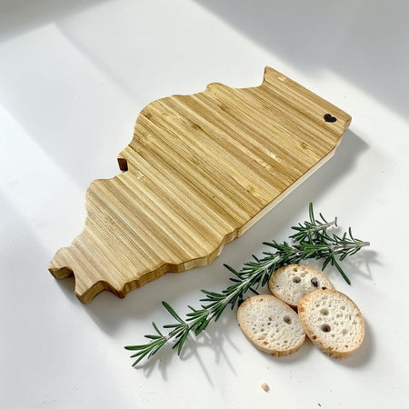 Illinois Cutting Board – Personalized Illinois Shaped Bamboo Charcuterie Board - Sierra Heirloom